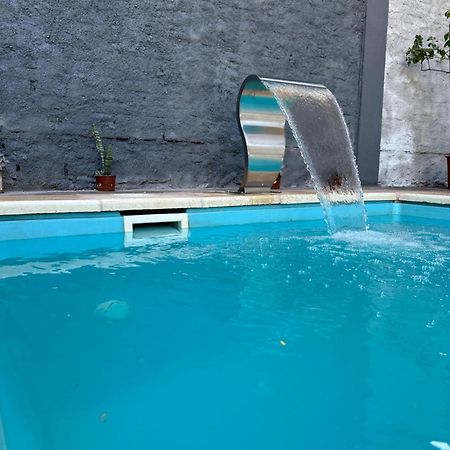 פוארטו איגואסו Hotel Mola מראה חיצוני תמונה