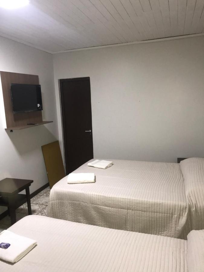 פוארטו איגואסו Hotel Mola מראה חיצוני תמונה