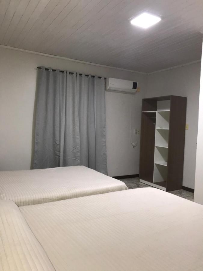 פוארטו איגואסו Hotel Mola מראה חיצוני תמונה