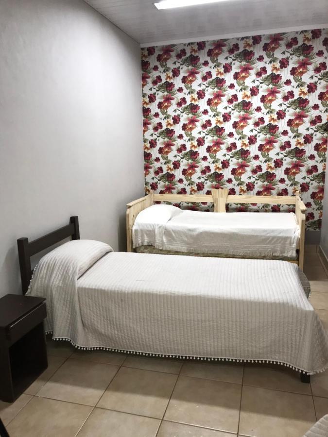פוארטו איגואסו Hotel Mola מראה חיצוני תמונה