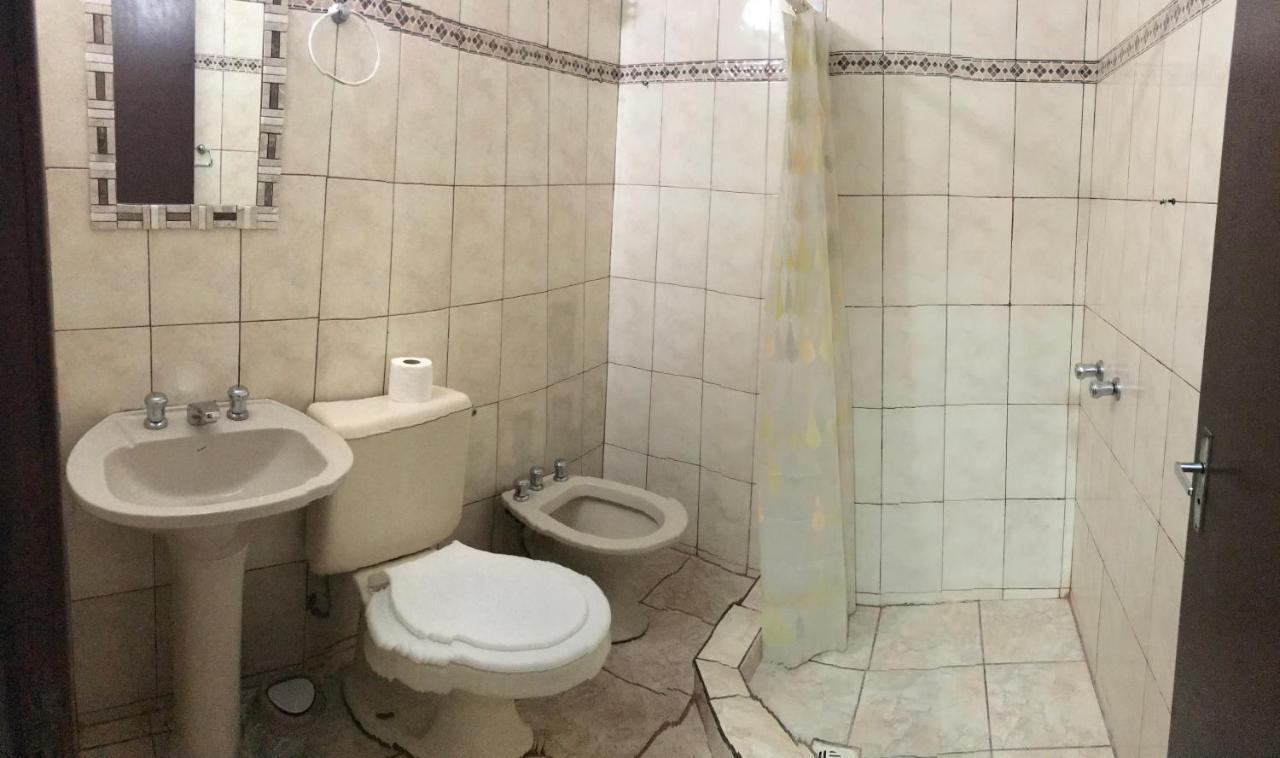 פוארטו איגואסו Hotel Mola מראה חיצוני תמונה